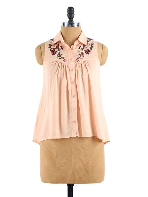 A-Line Peach High-Low Shirt with Floral Detailing - 931722 - Very Small Image - 1