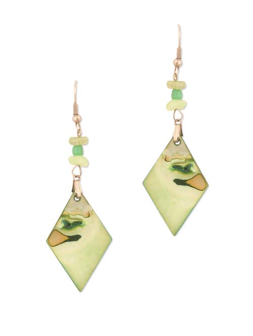 green diamond shape shell earrings - 957422 - Very Small Image - 1