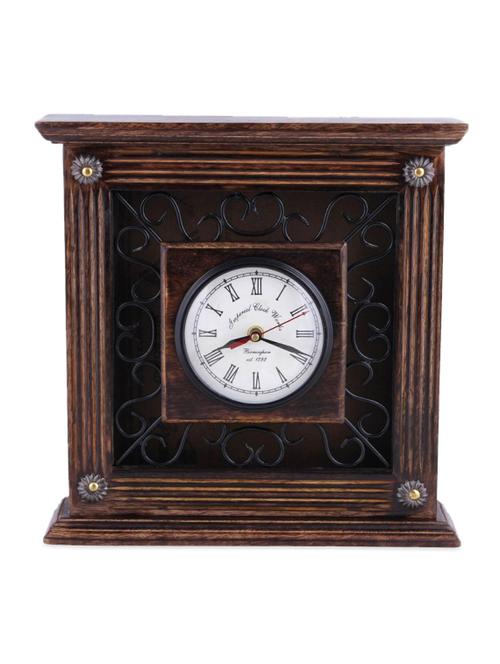 wooden vintage wall clock - 957965 - Very Small Image - 1
