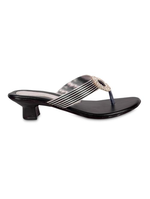 black embellished sandals - 9611858 - Very Small Image - 1