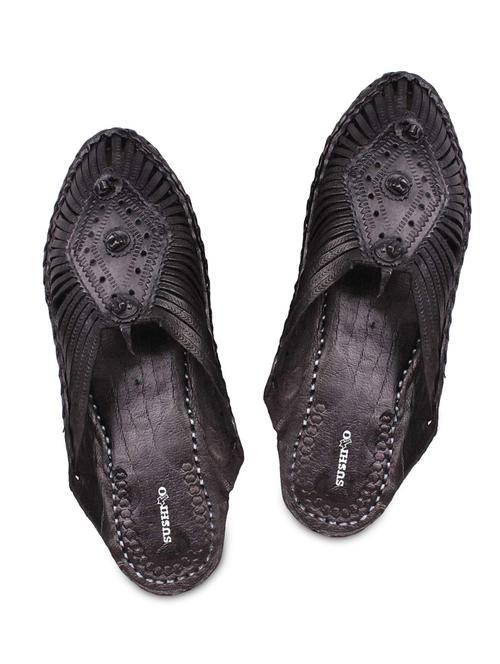 black leather kolhapuri mojari - 9646363 - Very Small Image - 1