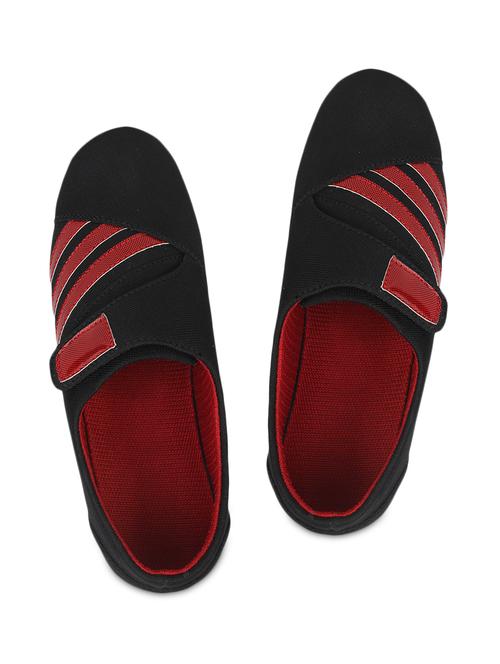 black leatherette sneakers - 9763209 - Very Small Image - 1