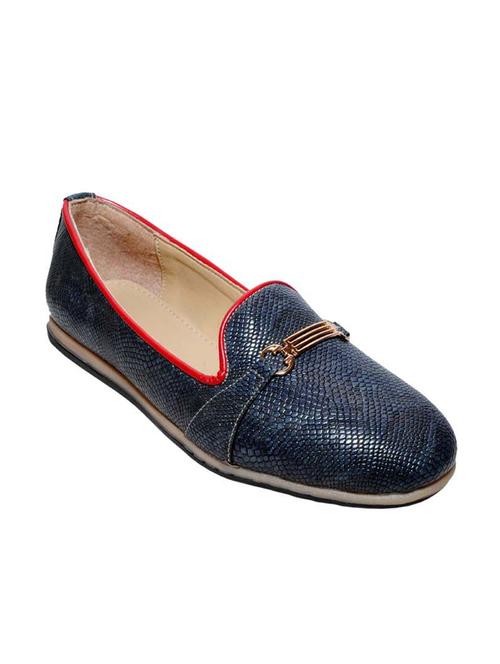 blue synthetic snake leather bellies  - 9842481 - Very Small Image - 1