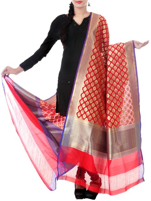 banarasi handloom solid zari palla border dupatta from zain textiles - 9973128 - Very Small Image - 1